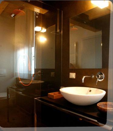 Corte Mondina Gazoldo degli Ippoliti ภายนอก รูปภาพ